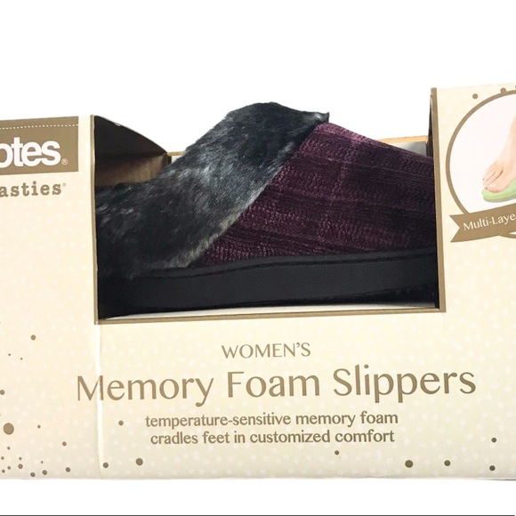Totes Toasties Memory Foam Slippers - Picture 1 of 14